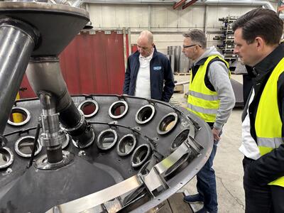 2025-04-17 Landrat vor Ort Lufttechnik Gransee c Tobias Thieme (4)
