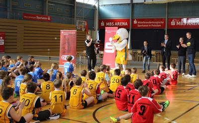 Eröffnung des 7. Sparkassen-Basketball-Schulcups in Oranienburg am 17.03.2015