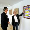 Egmont Hamelow eröffnet die Ausstellung "Islamische Ornamentik" von Wolfgang Büttner.