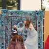 "Wortfngerin" Sabine Kolbe ffnet mit einem Schlssel die Tr zu der Welt der Mrchen.