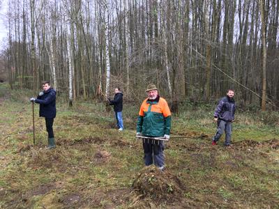 Helmut Gerike (vorn) ist Preistr&auml;ger des Barbara Z&uuml;rner Umweltschutzpreises 2017