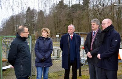 Vizelandrat Egmont Hamelow (Zweiter von rechts) ist neuer Vorsitzender der Wassertourismus Initiative Nordbrandenburg (WIN).