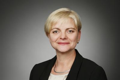 Kerstin Niendorf - Dezernentin für Bildung und Jugend