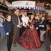 Vor dem Stand des Landkreises Oberhavel beim Brandenburgtag auf der Grünen Woche 2019