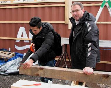 T&uuml;r&ouml;ffner: Mohammed Taheri s&auml;gt.