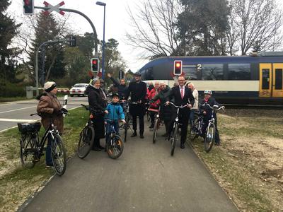 Treffpunkt am Bahn&uuml;bergang