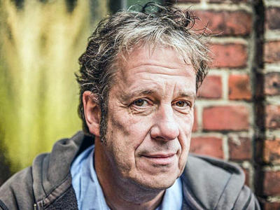 Krimiautor Matthias Wittekindt liest zum "LiteraturFieber"-Auftakt im ReMO