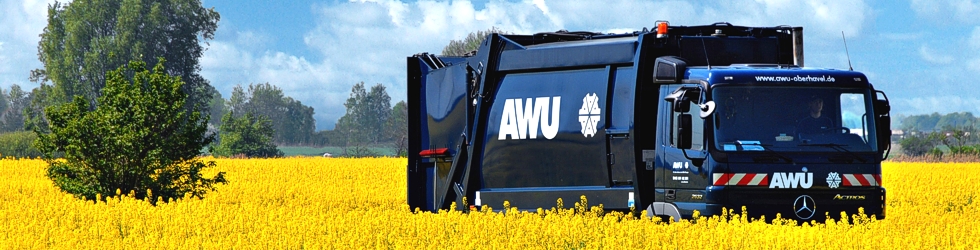 AWU-Auto im Rapsfeld