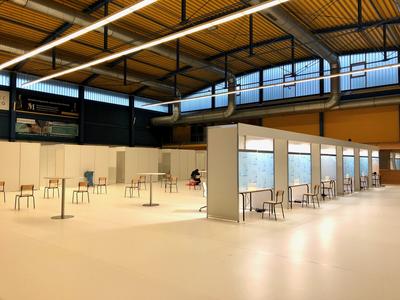 So sieht das Impfzentrum im Oranienburger HBI-Sportforum von innen aus.