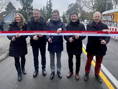 Erffnung der Kindelfliebrcke zwischen Glienicke/Nordbahn und Schildow am 21.11.2023
