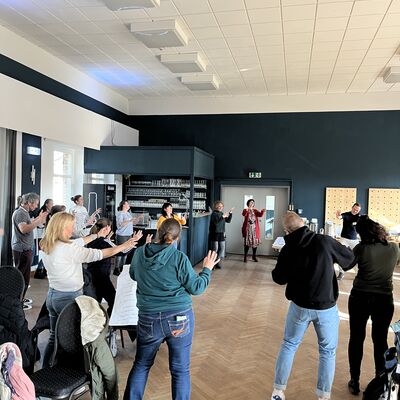 Workshop Bewegte Kita - Hannes aus der Knopffabrik